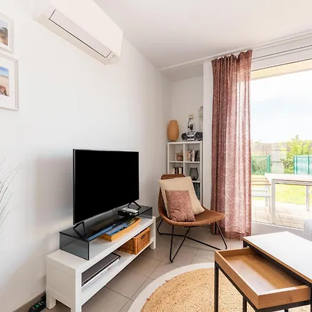 Cozy Near *